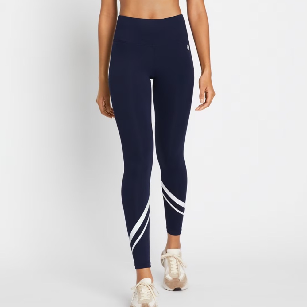 Tory Burch Sport Weightless Chevron Leggings in Tory Navy/Snow White